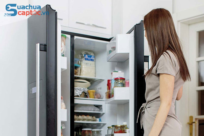 Vệ sinh, sửa tủ lạnh giá rẻ tại quận Tân Phú